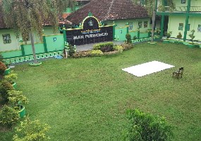 MAN PURWOREJO